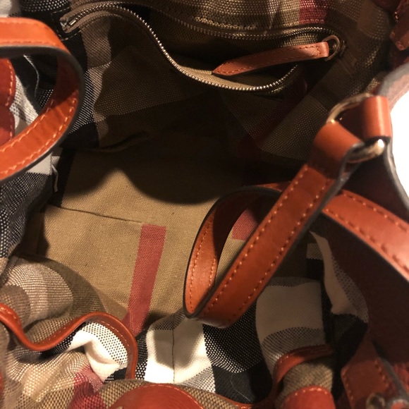 Burberry Rustic Orange Slouchy Purse - Picture 5 of 8